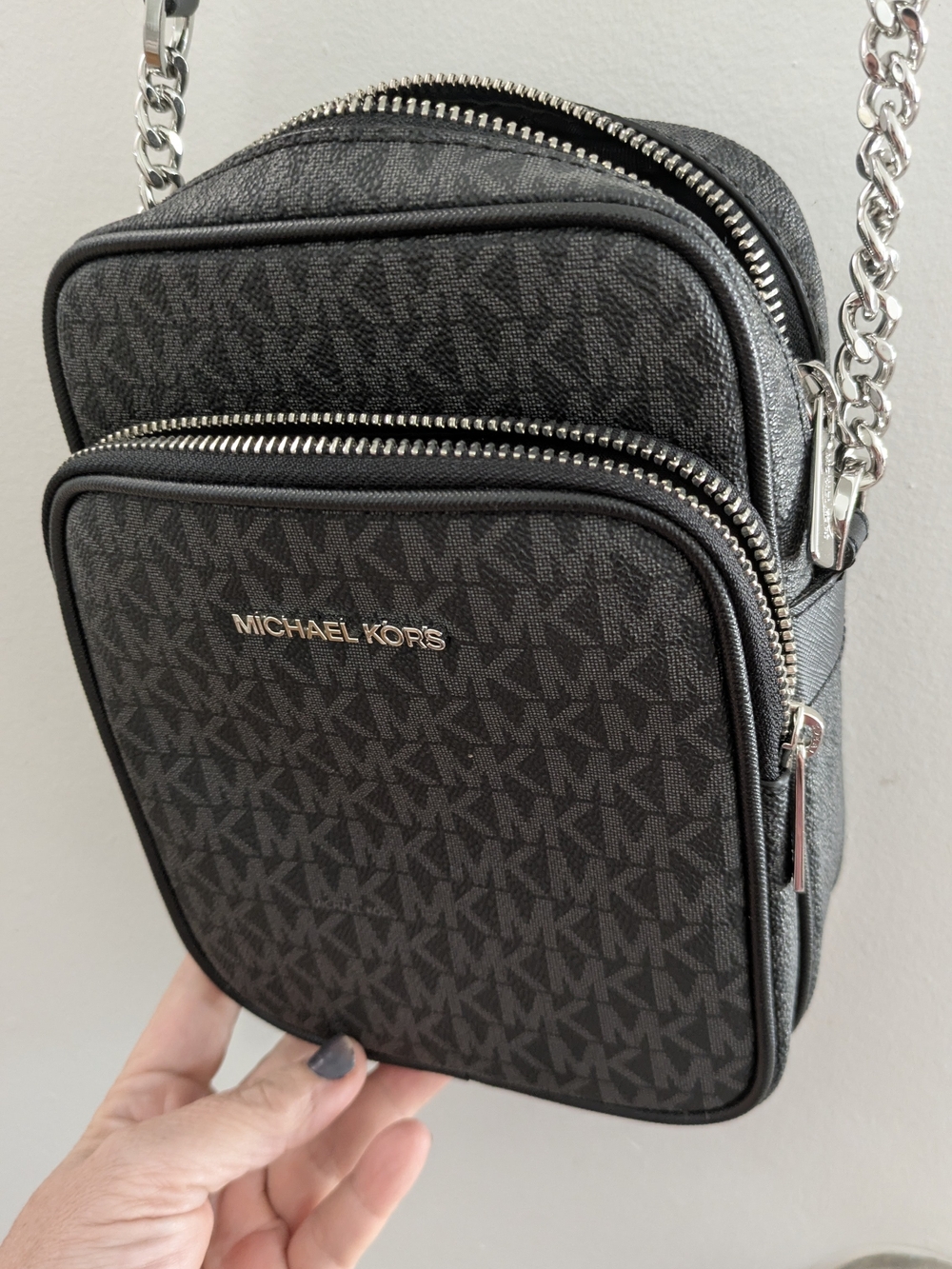 Michael Kors Women's Black Signature Crossbody Bag
